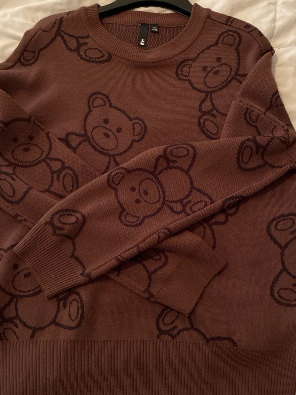 Garage oversized cute brown bear sweater size M
